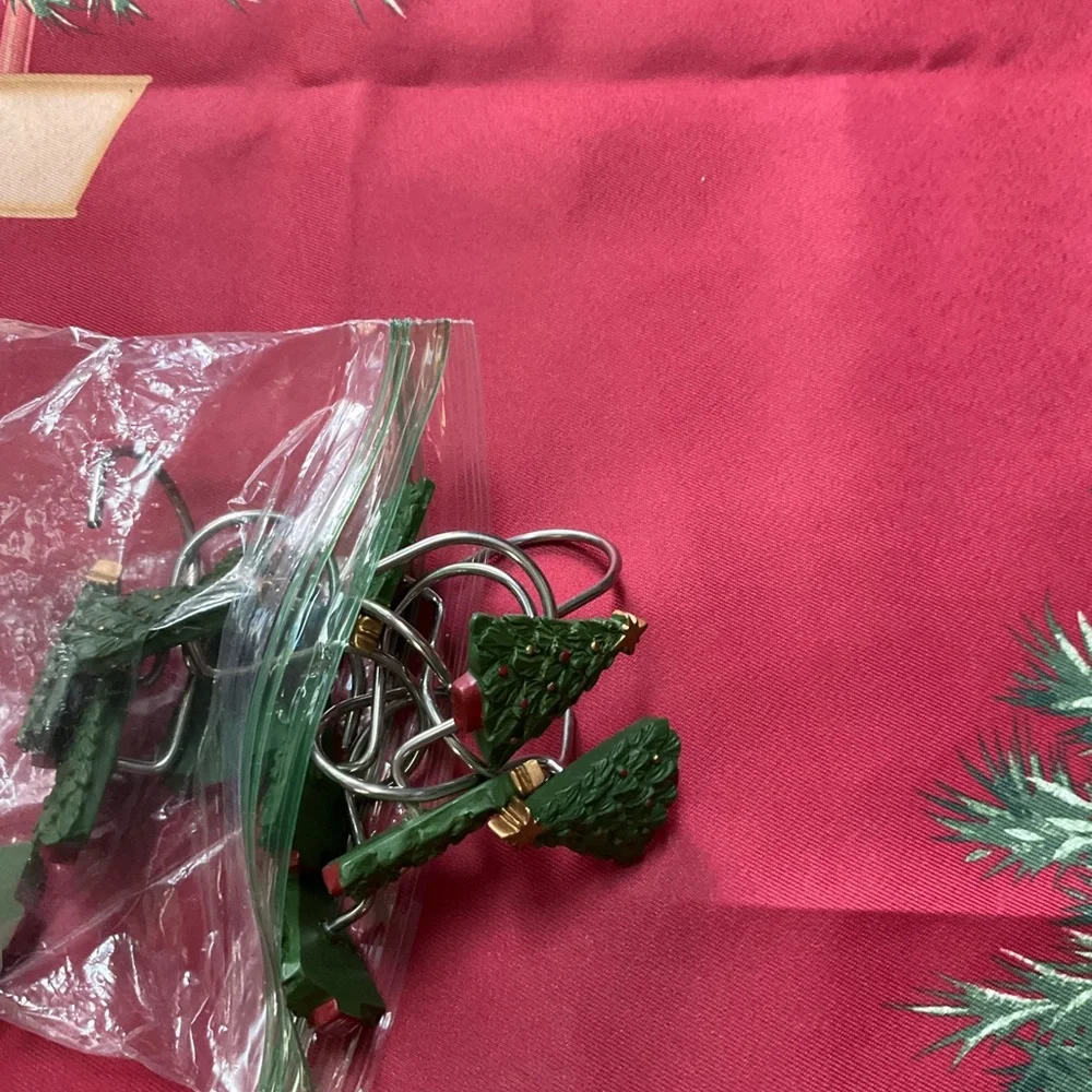 Xmas shower curtain and tree hooks
